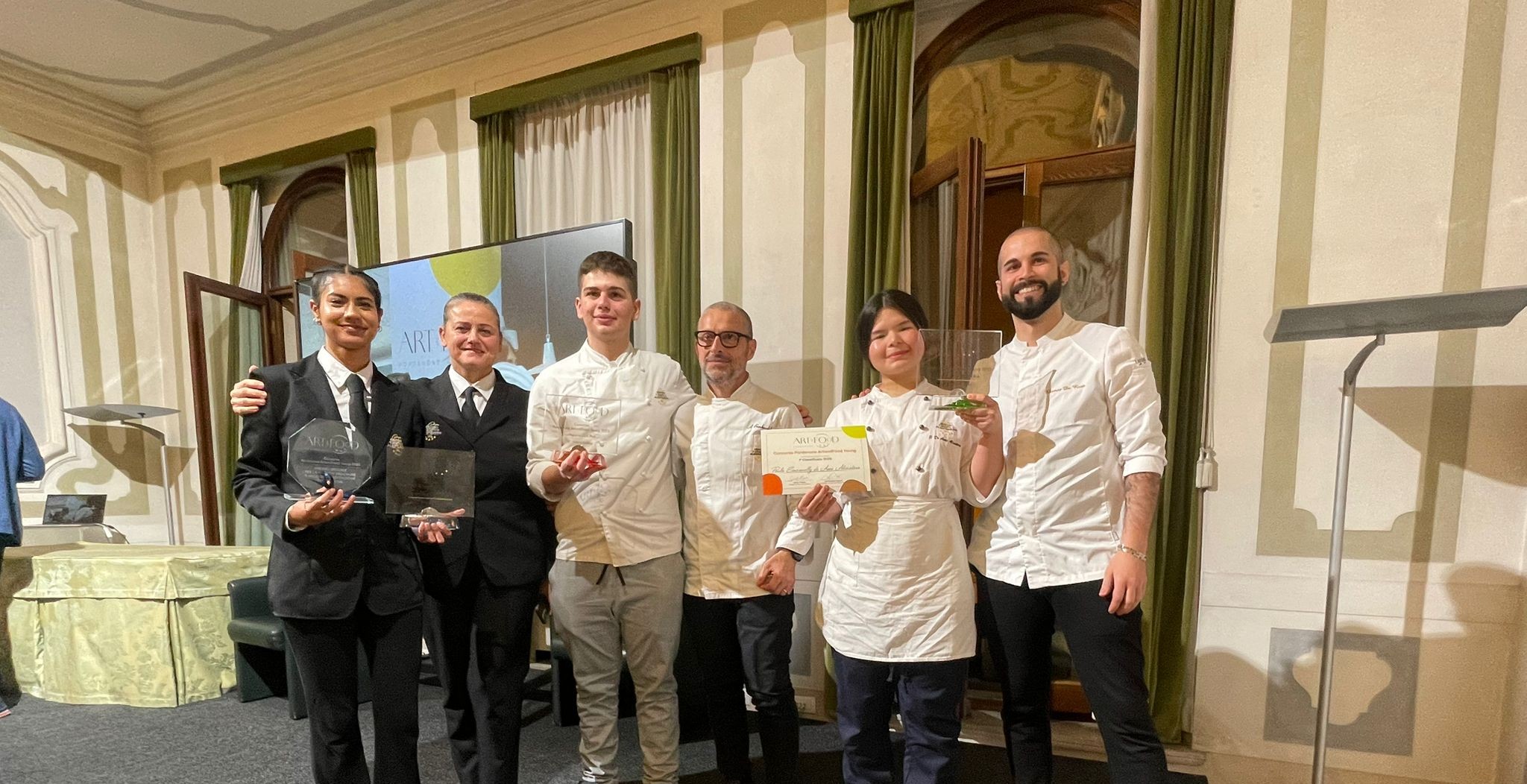 premi ial art and food